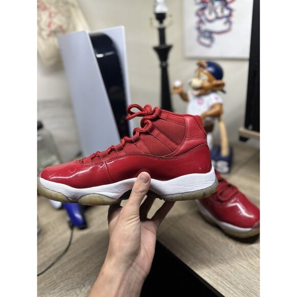 Jordan 11 Retro High Win Like '96 Size 8 Women's Size 9.5 - Picture 3 of 5